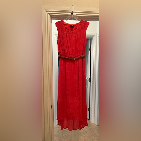 AGB Dresses & Skirts - High/Low Maxi lined to mid-thigh